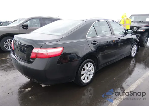 2008 Toyota Camry Xle V6 z USA, uszkodzony, nr VIN 4T1BK46KX8U571885
